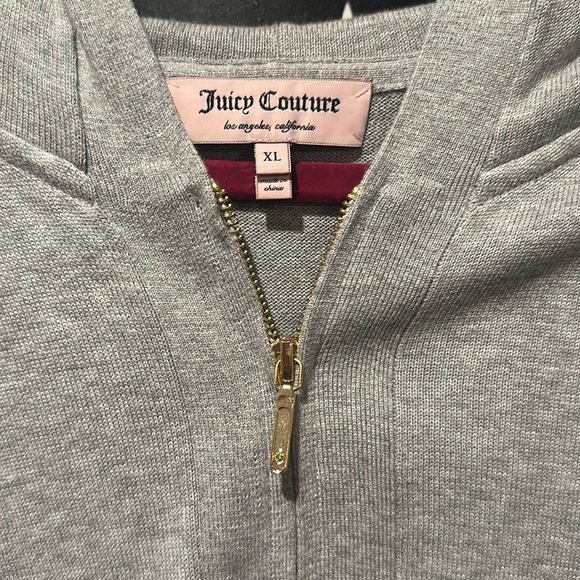 RARE RUFFLE BACK HOODIE - Picture 5 of 9